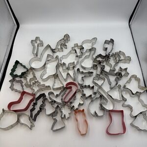 Vtg‎ / Recent Cookie CUTTERS Metal Christmas Halloween Music Assortment